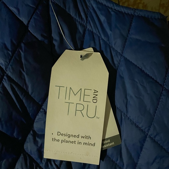 Time and Tru Blue Royal Vest NWT’s - Picture 3 of 5